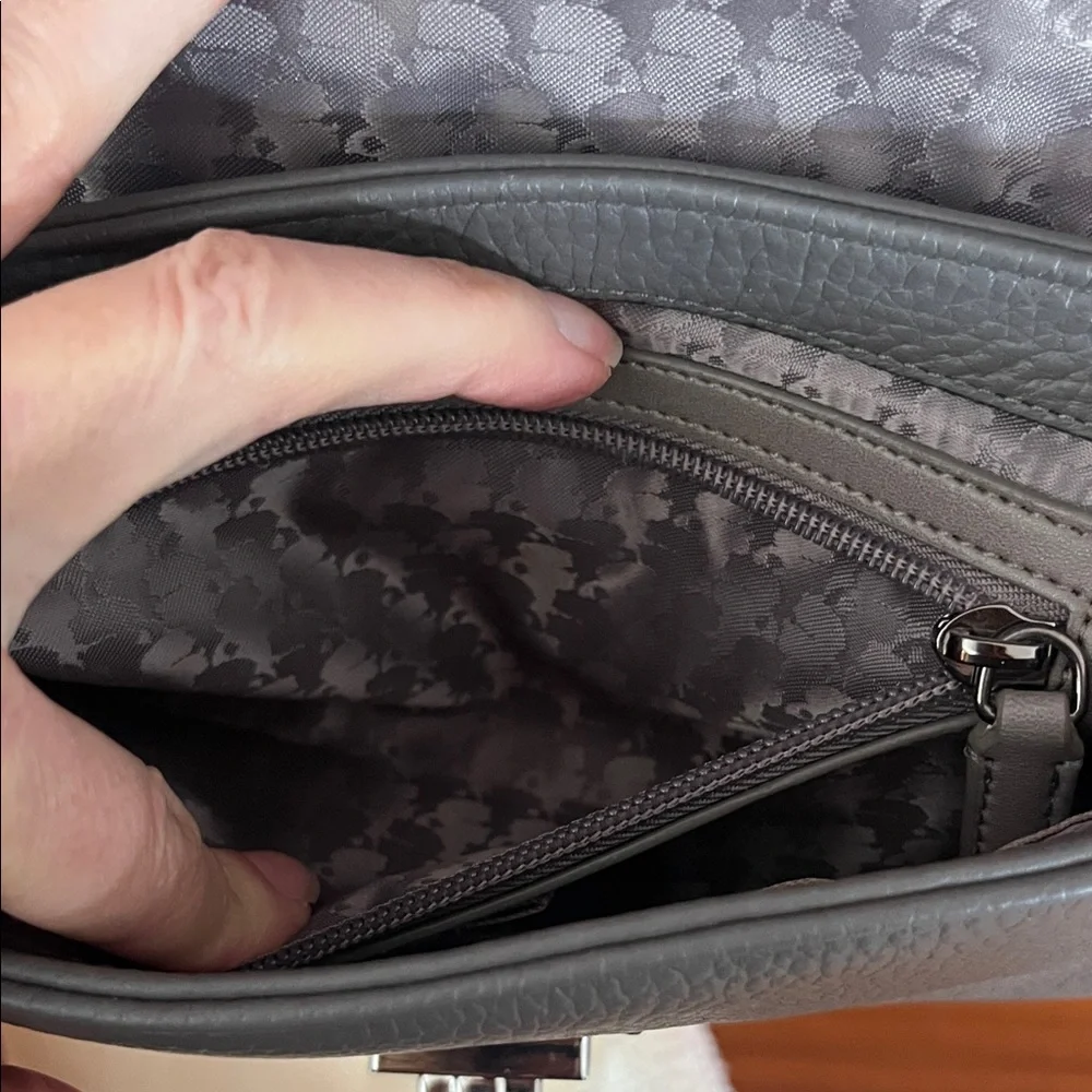 Like new Karl Lagerfeld Gray Quilted Bag with Chain - Picture 11 of 16